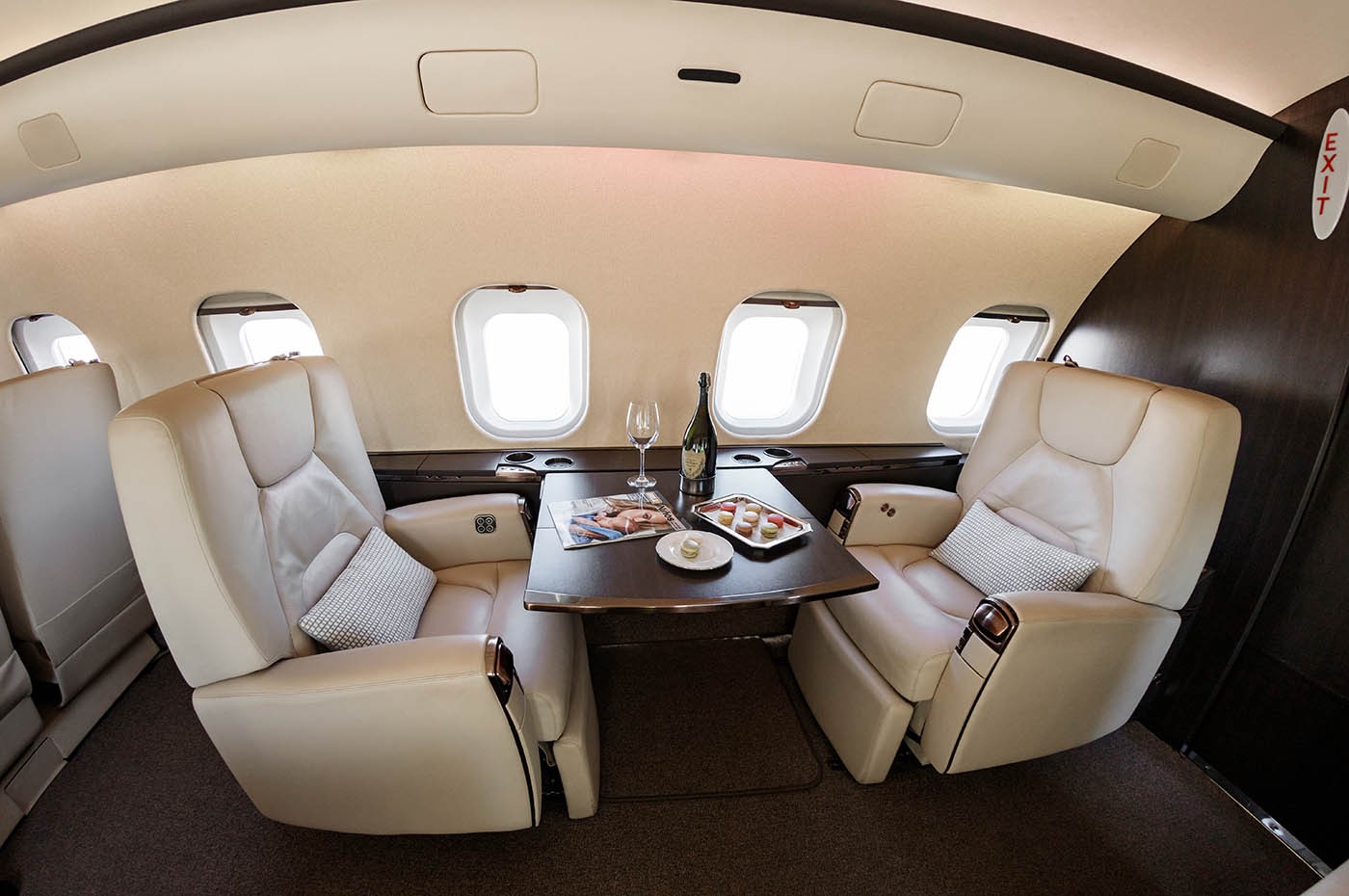 Global 5000 S/N 9130 Interior 3